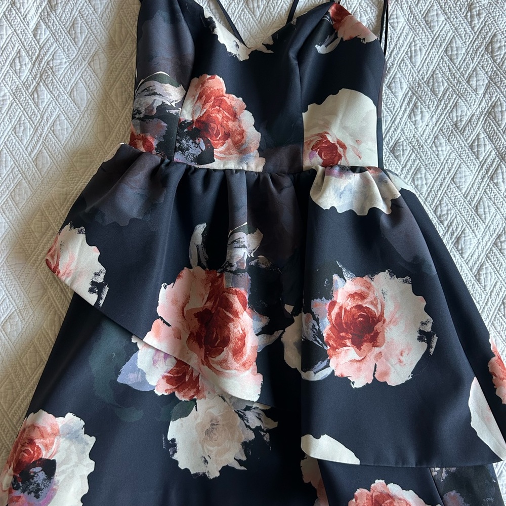 KEEPSAKE FLORAL DRESS - Picture 2 of 3